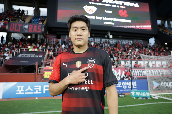 National team → Team Korea is happy and honored because it has always dreamed of Elling Horand Lee Ho-jae, the first Taegeuk mark in his life