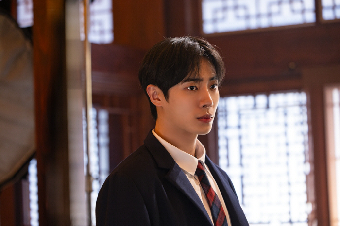 Severe Trauma Center → Square and Gyeonwoo and Fairy..Will Chu Young-woo go in to solidify the trend