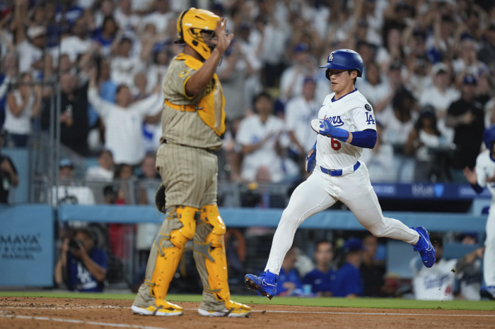 How much will Roberts know about Kim Hye-sung's batting sense that he broke Roh-heater when half of the six extremely difficult away games are left-handed starters?