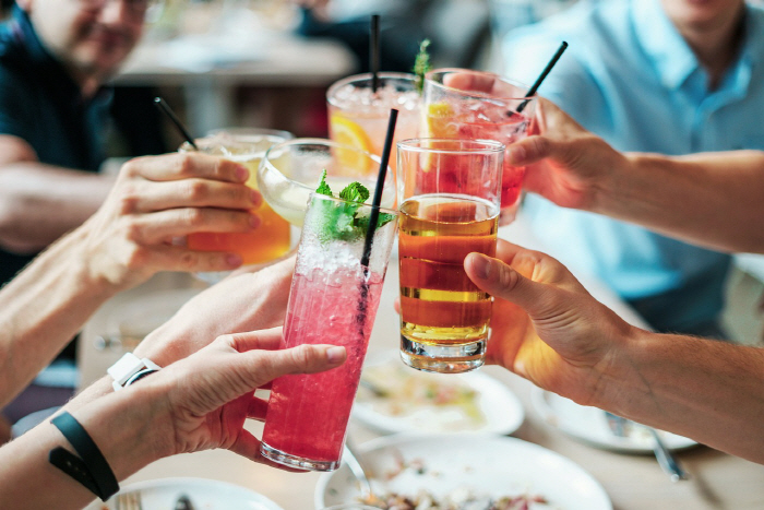 It's not related to sugary drinks in old age, dementia risk
