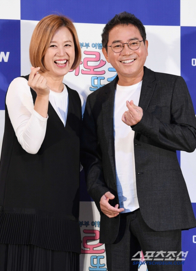 Lee Bong-won, a serenade dedicated to Park Mi-sun ♥ due to health problems..Eyes teary (RAS)