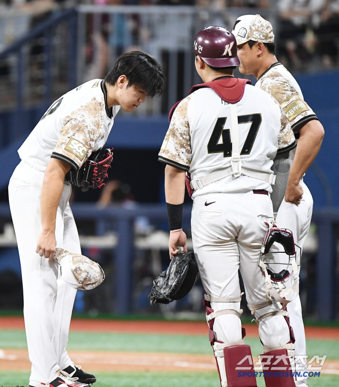 Oh, in the 5th inning, Kim Yoon-ha lost a chance to escape 15 consecutive lossesStill, we avoided the crisis of losing 16 games in a row