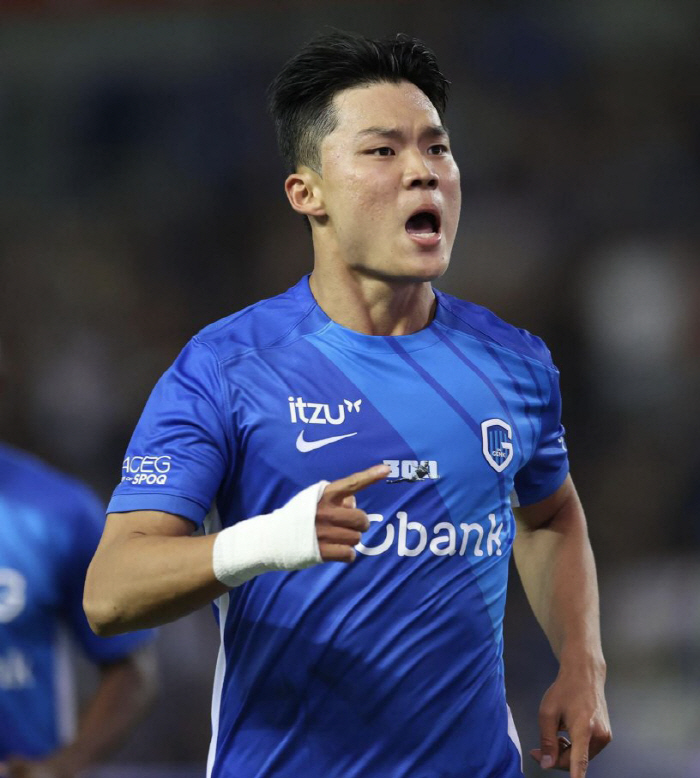 Rumors of the transfer of the top goal scorer to 15.8 billion prestigious clubs have erupted...Genk will never sell a key striker next season
