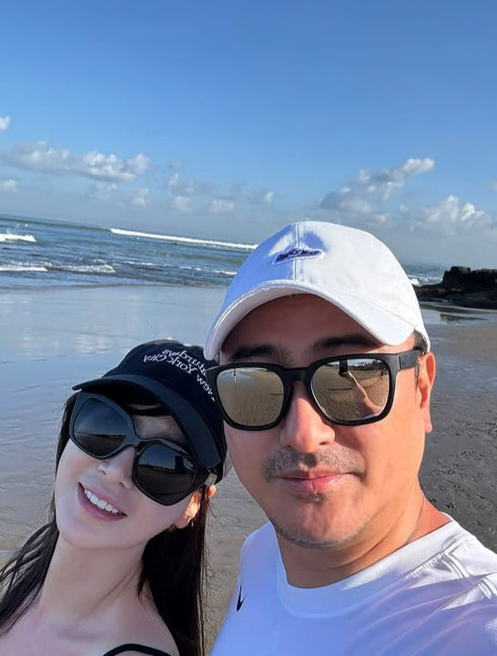  'Your body is crazy.' 46-year-old Lee Hye-won wears a swimsuit ♥ Go on a Bali date with Ahn Jung-hwan