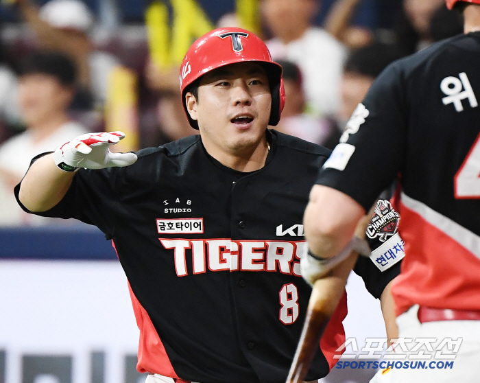 Seven consecutive wins and Sung Young-tak's score record have all been lost. Lim Ji-yeol, Kiwoom, and Kia, which has a busy way to go, are angry with red pepper powder.