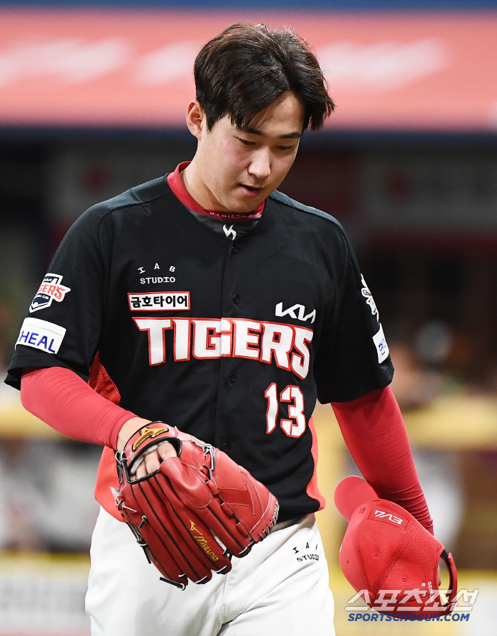 Seven consecutive wins and Sung Young-tak's score record have all been lost. Lim Ji-yeol, Kiwoom, and Kia, which has a busy way to go, are angry with red pepper powder.