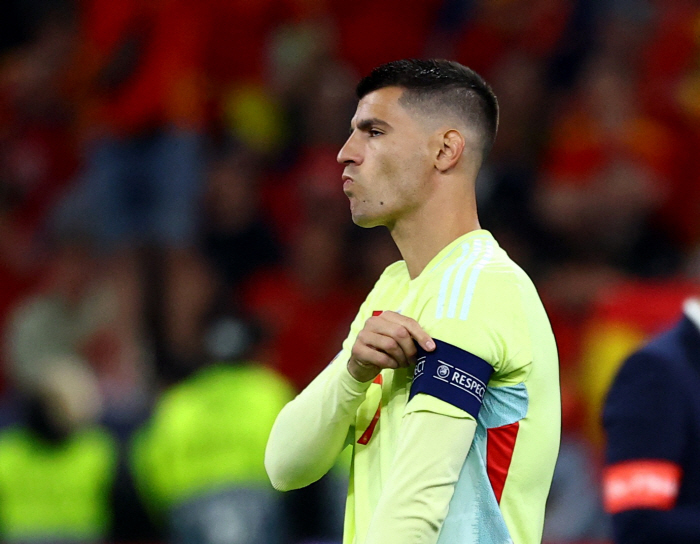 19-year-old man arrested for threatening to kill Morata after missing penalty shootout → SNS account was hacked a claim to the police