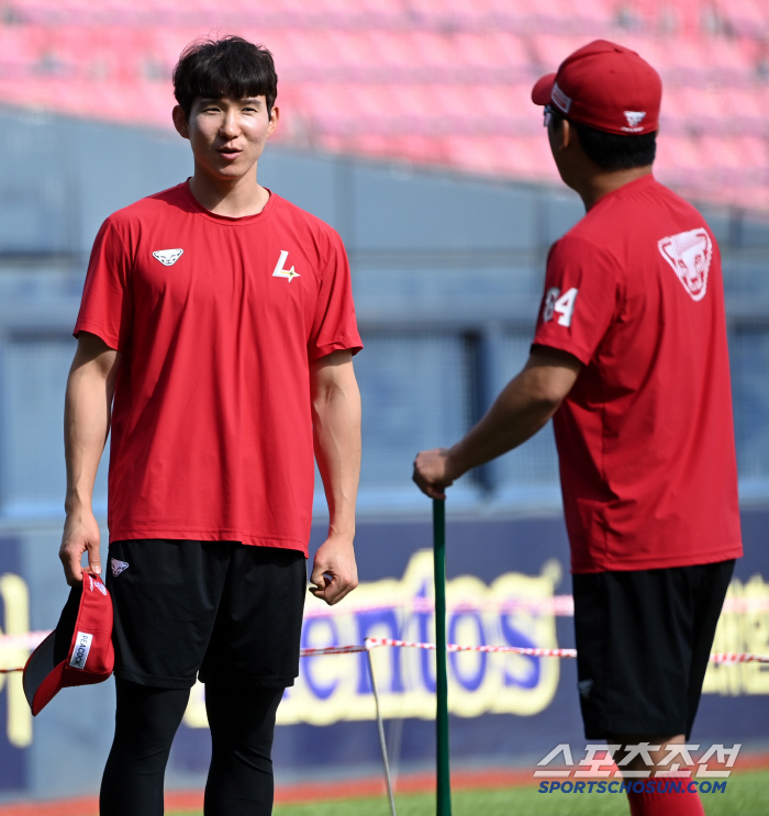 At best, the extreme job coach → Coach Lee Sung-yong knows it clearly.. Coach Cho Dong-hwa is in his second year. You have to go through it all anyway