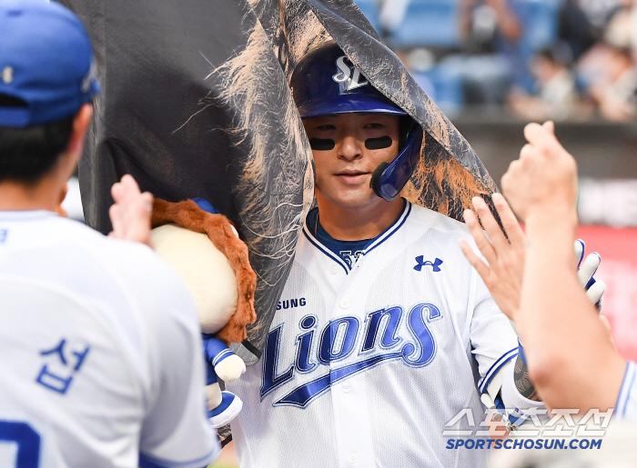 At Lapak, 1.6 home runs per game, 6.6 points, Samsung, and three consecutive escape lineups were revealed. Will Weiss, who experienced 5 runs, succeed in trying to win 10 games? 