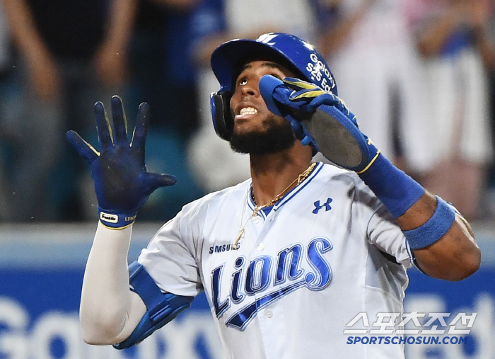At Lapak, 1.6 home runs per game, 6.6 points, Samsung, and three consecutive escape lineups were revealed. Will Weiss, who experienced 5 runs, succeed in trying to win 10 games? 