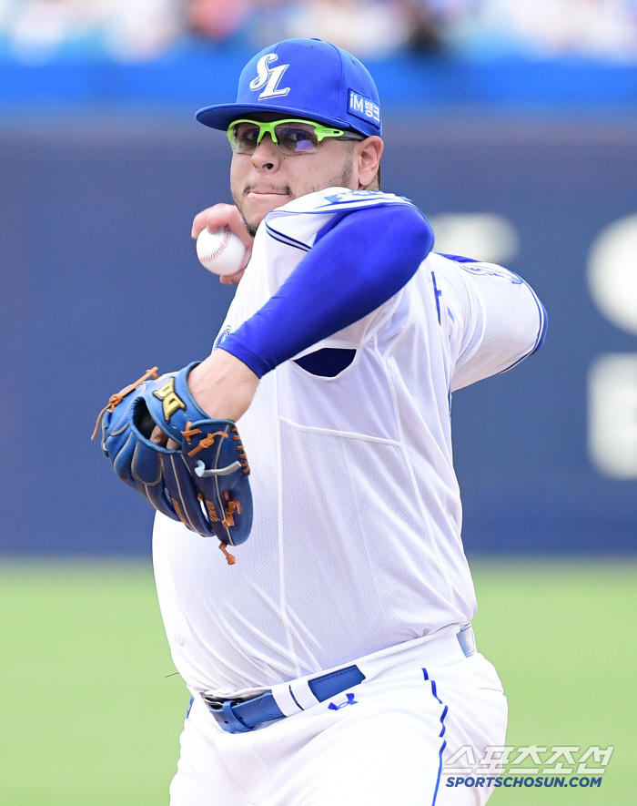 Even after 10 days off, one run in seven innings Park Byung-ho's 4G consecutive home run Samsung, 7-2 complete victory. He escaped three consecutive losses by catching No. 1 Hanwha