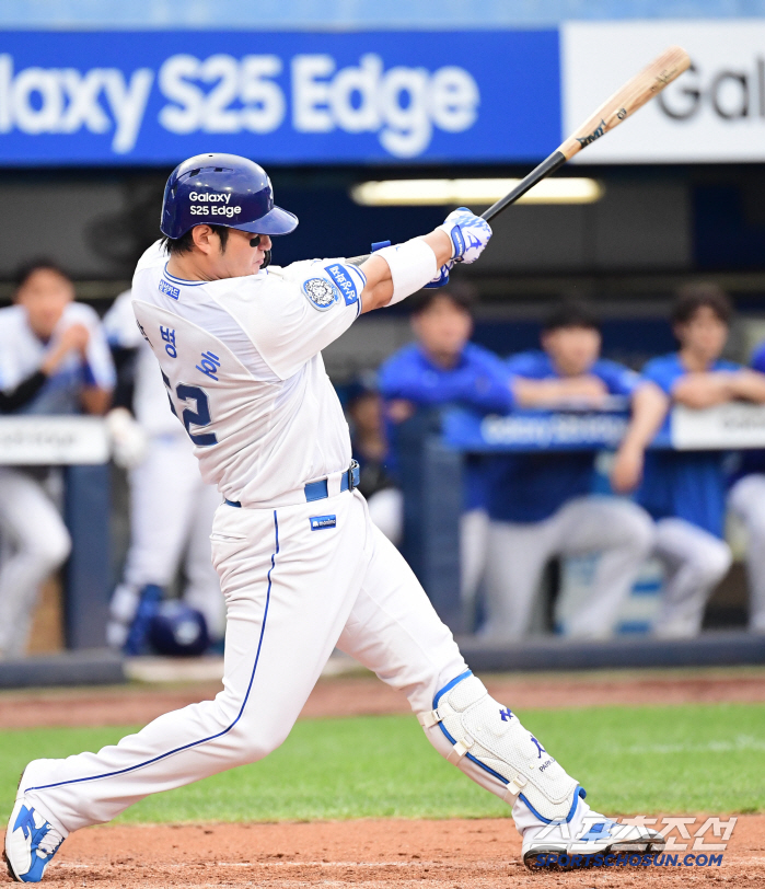 Even after 10 days off, one run in seven innings Park Byung-ho's 4G consecutive home run Samsung, 7-2 complete victory. He escaped three consecutive losses by catching No. 1 Hanwha