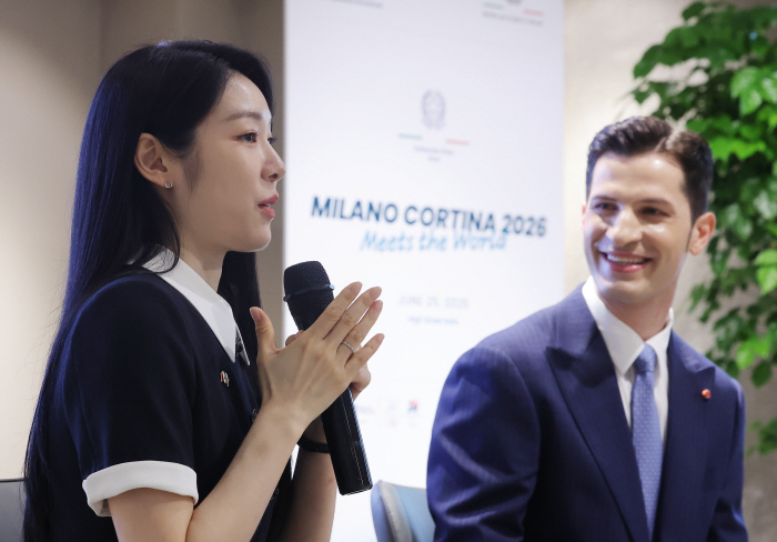 Figure skating queen Kim Yu-na's class of the Olympics makes a surprise appearance at the Milan-Cortina 2026 briefing! The good influence of Sports X athletes on the public