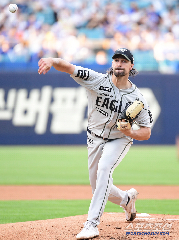 I couldn't get over Lapak. Weiss allowed six hits and five runs (three earned) in three innings. Let's go for 10 wins. a first-time failure 