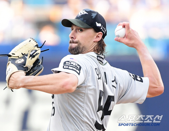I couldn't get over Lapak. Weiss allowed six hits and five runs (three earned) in three innings. Let's go for 10 wins. a first-time failure 