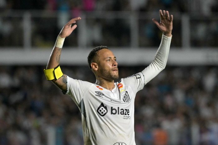 Legend of eating and running → Contract worker → Perfect revival, I want to achieve my dream of missing the contract renewal with Neymar Santos