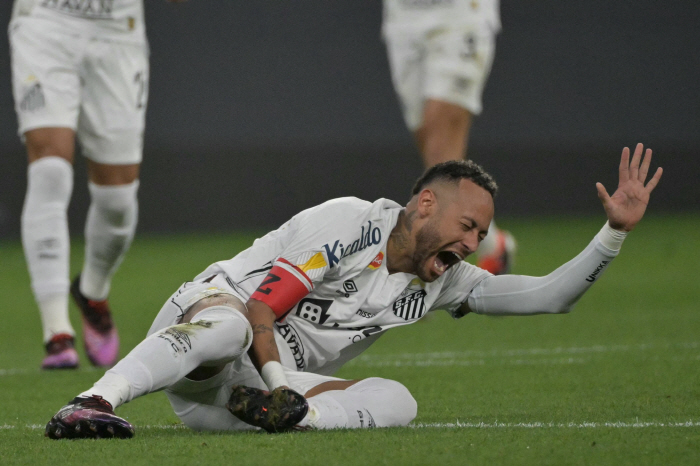 Legend of eating and running → Contract worker → Perfect revival, I want to achieve my dream of missing the contract renewal with Neymar Santos