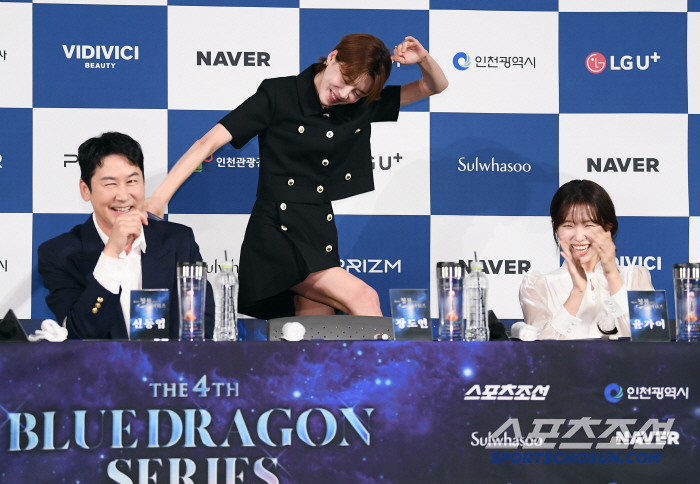  Jang Doyeon, mask dance ceremony again!
