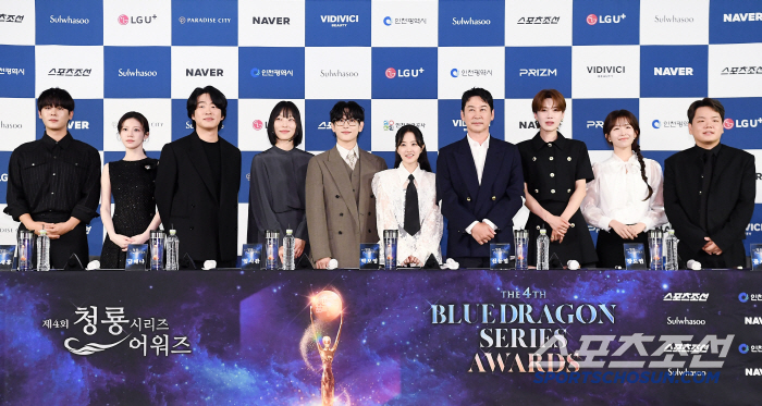  The winners of the Blue Dragon Series Awards, handprinting, are once again gathered