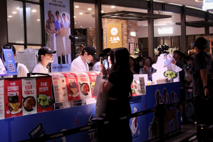 Ryu Soo-young's cooking recipe business is a hit, department store waiting line student Eo Nam-sun