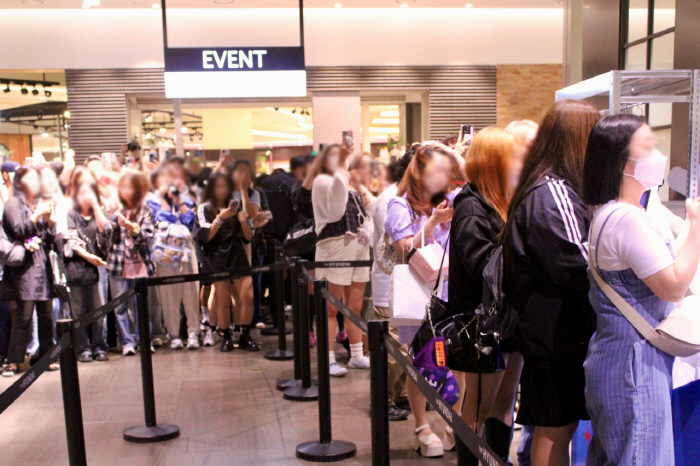 Ryu Soo-young's cooking recipe business is a hit, department store waiting line student Eo Nam-sun