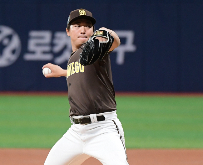 What's wrong with the No. 1 team in ML rankings? Detroit Announces Official Minor Contract With Ko Woo-suk, ERA 1.59 Just Before Release?