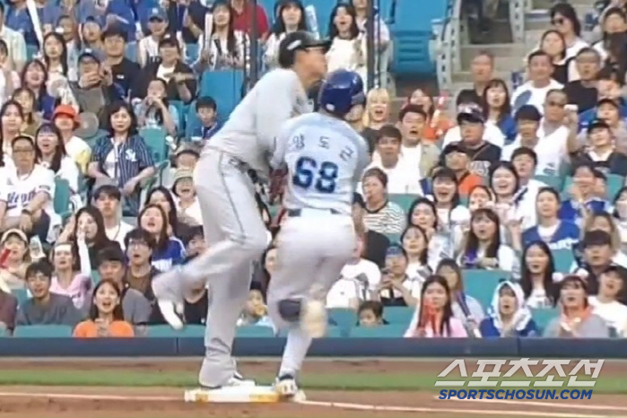 Ah! A fierce clash with Samsung Yang Yang-geun at first base. Hanwha Chae Eun-sung's chest pain replacement