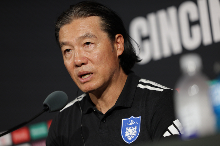 All three games lost → Ulsan's tears manager Kim Pan-gon's apology for failing to raise the point, but it will serve as an opportunity to grow (Full Story)