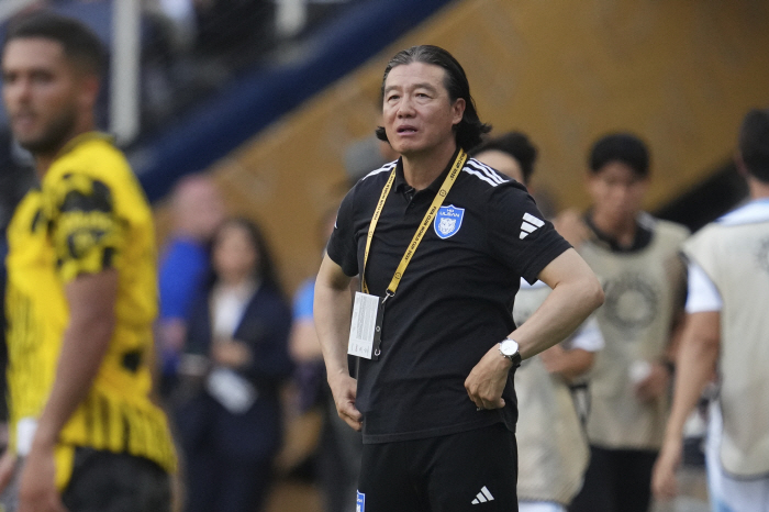  All three games lost → Ulsan's tears manager Kim Pan-gon's apology for failing to raise the point, but it will serve as an opportunity to grow (Full Story)