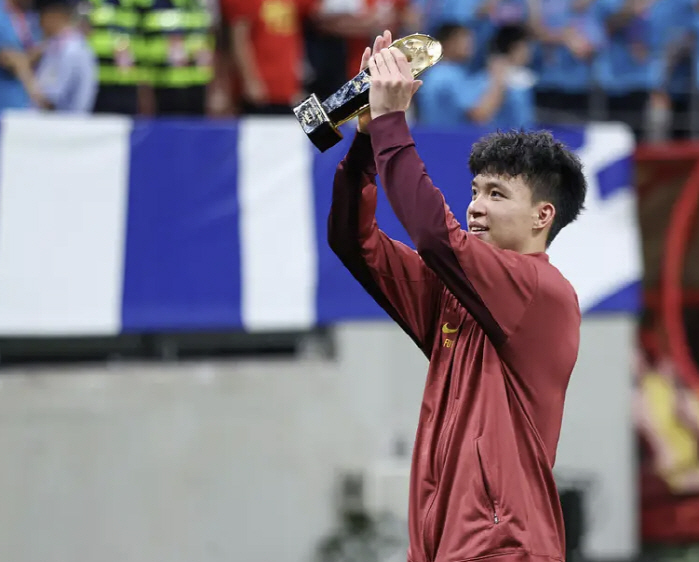 Crazy! Son Heung-min's 18-year-old soccer genius is expected to appear. German Bundesliga club contact → will become the core of the attack