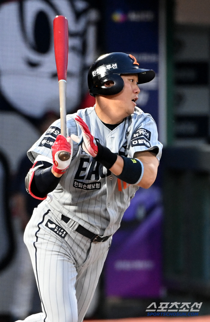 Ha Joo-seok, who hit a home run yesterday, will start today's No. 7 shortstop 