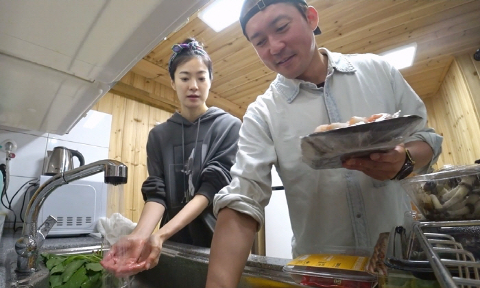 Kim Dae-ho, actor Ok Ja-yeon and a strange atmosphere...My face turned red with excitement