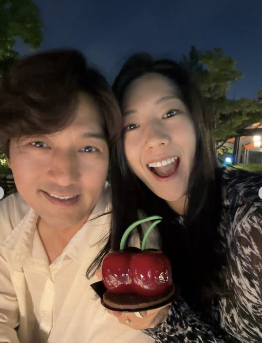 Lee Pil-mo, you lived a good life ♥ Seo Soo-yeon  a big birthday party surrounded by two sons