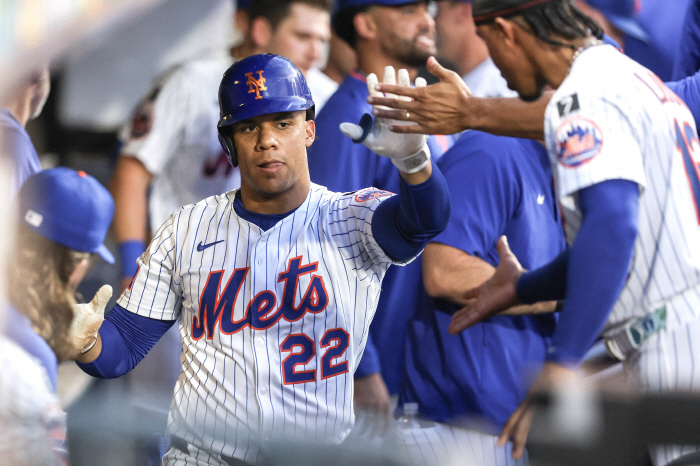 Look at the number at the end of the season, Soto wasn't bragging about his remarks two months ago. 10 home runs in June. OPS 1.238 Player of the Month for sure