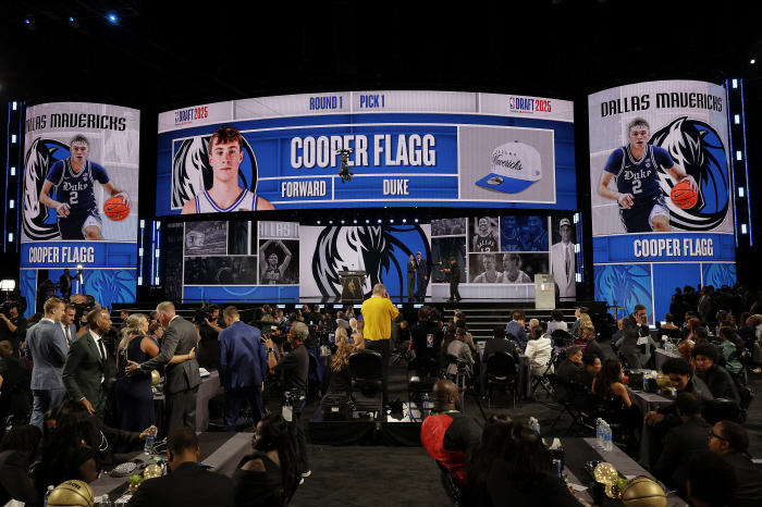 Nothing happened! Cooper Flag's top pick to Dallas