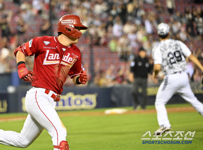  Jihoon Choi's two-run timely hit explodes.