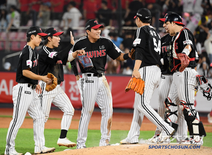  LG's Chun Sung-ho turned it upside down