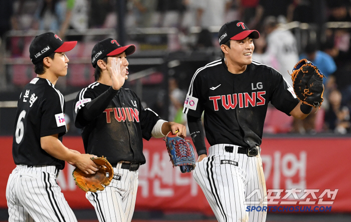  LG's Chun Sung-ho won against his old team
