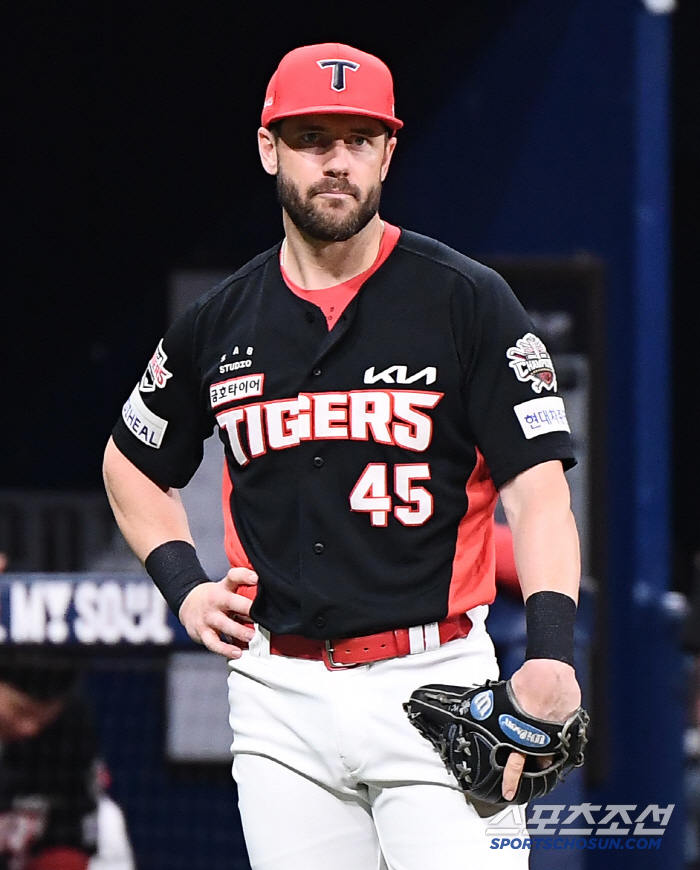  Wisdom's regrettable throwing error