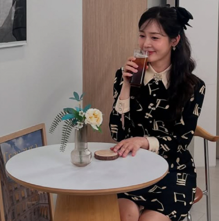  Sung Yuri, still a fairy...Overcoming 'private life controversy' and revealing the recent status of innocent beauty