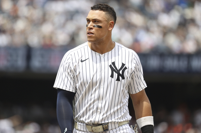 Global superstar, who is always No. 2, gets the most votes in his third career, winning by 45,315 votes against Ohtani