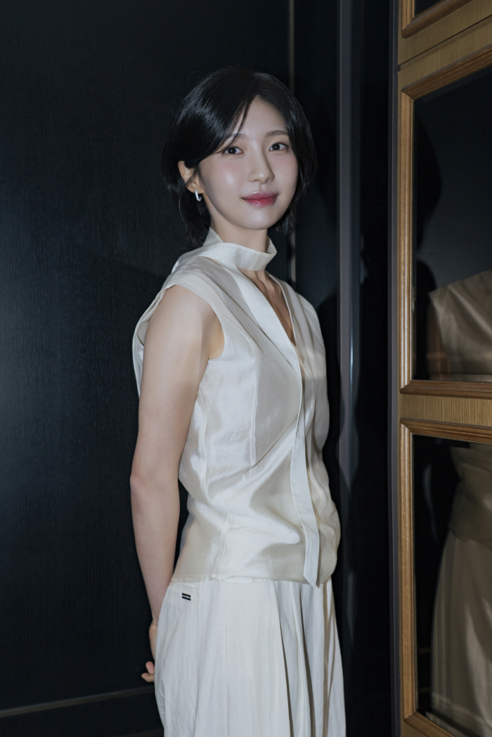  Get a talisman from Joo Hyun-young's acquaintance and have only nightmares. Your car accident injury will be okay