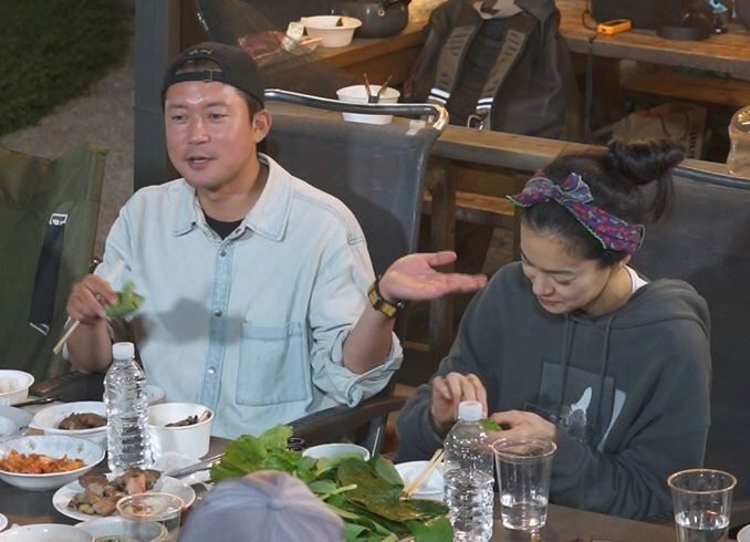 Kim Dae-ho, who only looks for jade nature, awakened when he noticed Cocoon (Na Hon-san)