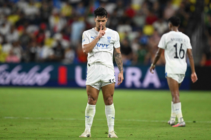 A master does not discriminate between teams…Suddenly, Al Hilal's baton, Jagi, Inter Milan-style organizational football, a round of 16 miracle