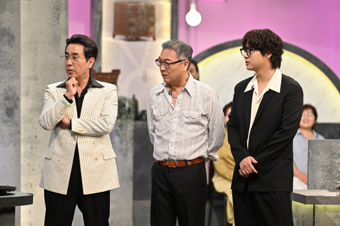 Why is Ryu Seungryong here..The fine is coming up with the fine
