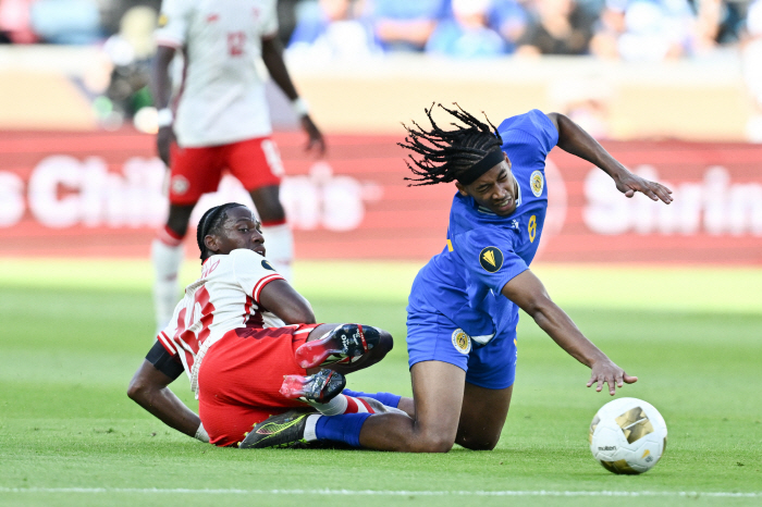 You're going to get hurt David picked by Manchester United, Manchester United Ullina...Manchester United is saddened by Serie A's love call for Juventus or Polly