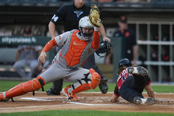 End it...It's a quarter of a percentage point SF Lee Jung-hoo, who has slumped for two months, has no hit in four at-bats against Chicago W. I can't see a solution