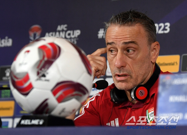 I don't have any money, can you bring me?  The future of soccer is up to youWe need to bring Bento, who led the next coach's unexpected candidate