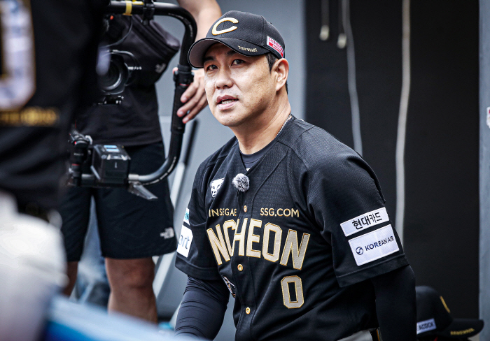 I'll live like a beast, Kim Kangmin, who got emotional when he said he wouldn't cry 
