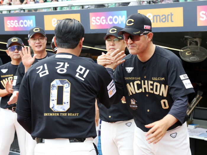 I'll live like a beast, Kim Kangmin, who got emotional when he said he wouldn't cry